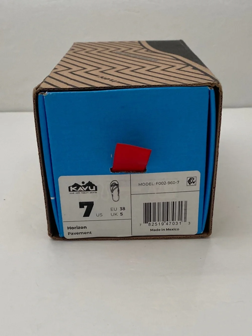 KAVU Sandals Size: 7 NEW